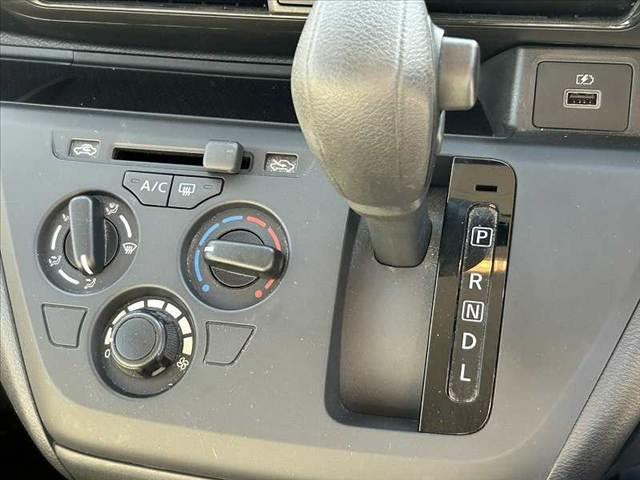 デイズ S 禁煙車 エマブレ FRソナー 踏み間違え防止 Aハイビーム オートライト Aストップ 純正CD キーレス チルトステア シートリフター 電格ミラー Pガラス サイドカーテンエアB USB(7枚目)