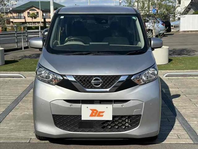 デイズ S 禁煙車 エマブレ FRソナー 踏み間違え防止 Aハイビーム オートライト Aストップ 純正CD キーレス チルトステア シートリフター 電格ミラー Pガラス サイドカーテンエアB USB(9枚目)