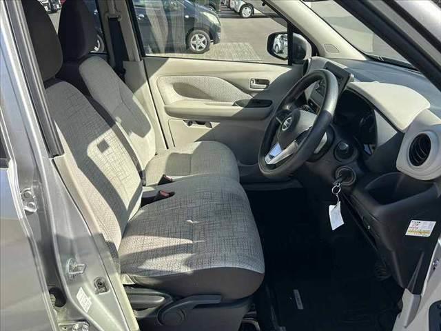 デイズ S 禁煙車 エマブレ FRソナー 踏み間違え防止 Aハイビーム オートライト Aストップ 純正CD キーレス チルトステア シートリフター 電格ミラー Pガラス サイドカーテンエアB USB(16枚目)