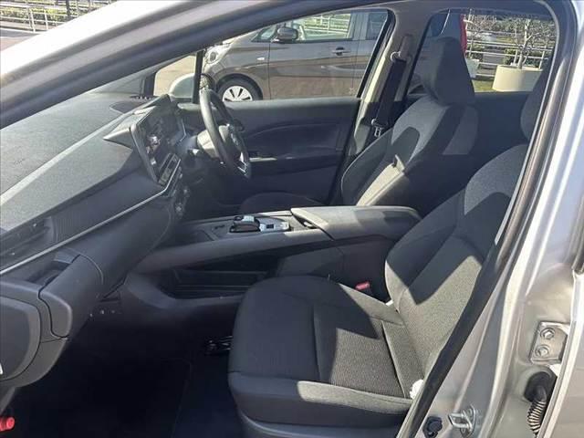 ノート S 後期 車検整備付 エマブレ アラビュー インテリルームミラー Aハイビーム オートライト スマートキー2ケ 社外CDオーディオ チルトステア シートリフター 電格ミラーウインカー ETC(17枚目)