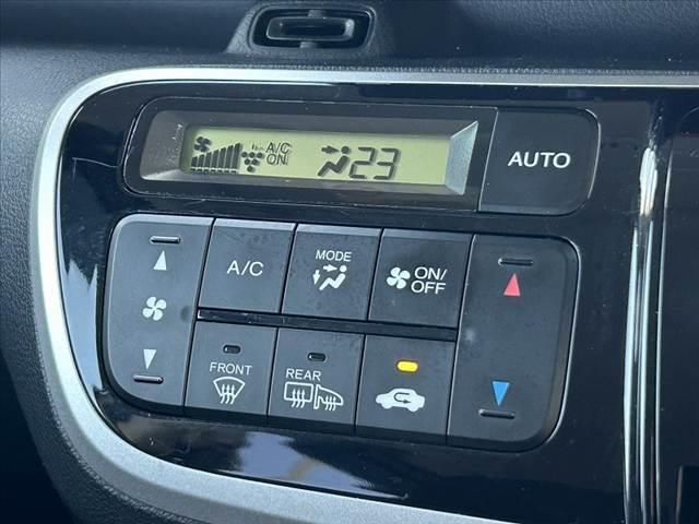 N-BOX G SSパッケージ 禁煙車 CTBA オートHID 両電スラ Fシートヒーター 純正SDナビ フルセグ BT DVD Bカメラ ステリモ スマートキーX2 電格ミラーウインカー チルトステア シートリフター 純正14AW(30枚目)