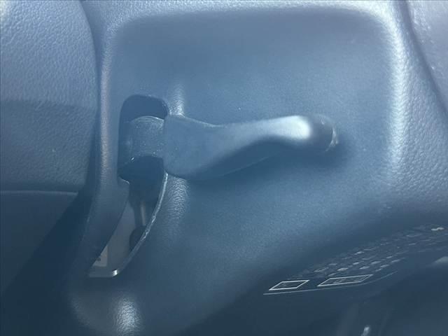 N-BOX G SSパッケージ 禁煙車 CTBA オートHID 両電スラ Fシートヒーター 純正SDナビ フルセグ BT DVD Bカメラ ステリモ スマートキーX2 電格ミラーウインカー チルトステア シートリフター 純正14AW(32枚目)