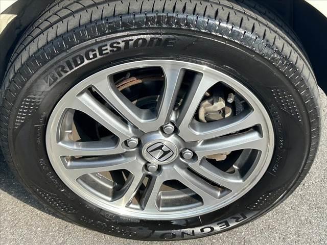 N-BOX G SSパッケージ 禁煙車 CTBA オートHID 両電スラ Fシートヒーター 純正SDナビ フルセグ BT DVD Bカメラ ステリモ スマートキーX2 電格ミラーウインカー チルトステア シートリフター 純正14AW(42枚目)