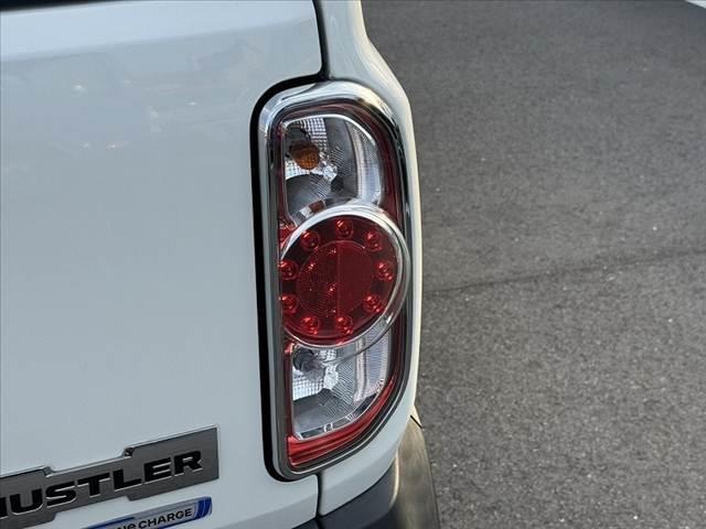 ハスラー 　禁煙車　車検整備付　ブラックルーフ　オートＨＩＤ　チルトステア　シートリフター　ＲＢＳ　社外ＳＤナビ　地デジ　Ｂカメラ　スマートキーＸ２　Ａストップ　シートヒーター　Ｐガラス　Ｓエネチャージ（35枚目）