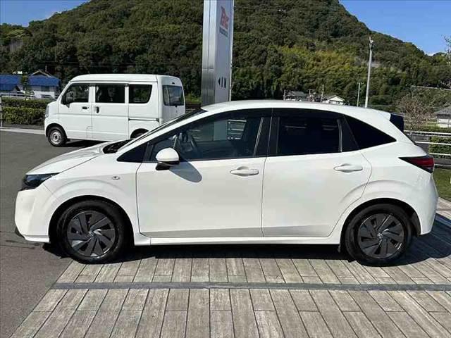 ノート Ｓ　禁煙車　車検整備付　エマブレ　Ａハイビーム　オートライト　スマートキーＸ２　社外メモリナビ　ＢＴ　ＥＴＣ　ＦＲドラレコ　電子Ｐ　オートホールド　コーナーセンサー　チルトステア　シートリフター（15枚目）