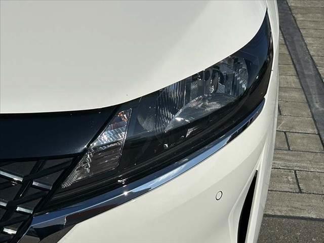 ノート Ｓ　禁煙車　車検整備付　エマブレ　Ａハイビーム　オートライト　スマートキーＸ２　社外メモリナビ　ＢＴ　ＥＴＣ　ＦＲドラレコ　電子Ｐ　オートホールド　コーナーセンサー　チルトステア　シートリフター（31枚目）