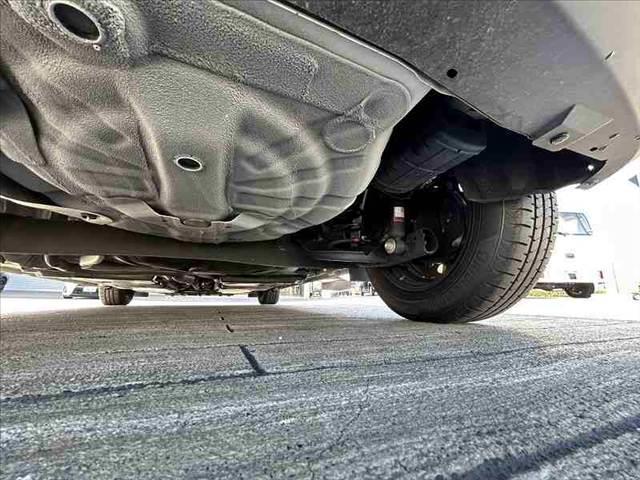 ノート Ｓ　禁煙車　車検整備付　エマブレ　Ａハイビーム　オートライト　スマートキーＸ２　社外メモリナビ　ＢＴ　ＥＴＣ　ＦＲドラレコ　電子Ｐ　オートホールド　コーナーセンサー　チルトステア　シートリフター（41枚目）