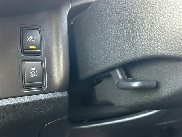 セレナ ハイウェイスター　禁煙車　車検整備付　　両電　プロパイロット　インテリミラー　アラビュー　ＬＥＤ　社外ＳＤナビ　フルセグ　ＢＴ　ＤＶＤ　ステリモ　電子Ｐ　スマートキーＸ２　Ａストップ　Ｐアシスト　チルトステア（31枚目）