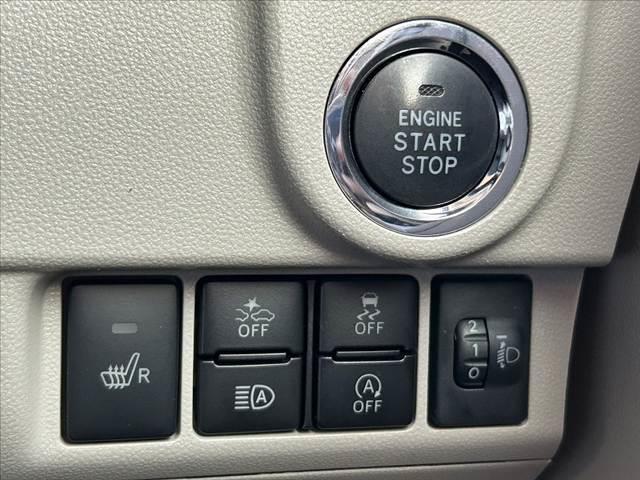 ムーヴ X SAIII 禁煙車 車検整備付 後期 オートハイビーム オートライト ETC アームレスト シートヒーター Aストップ 電格ミラー 純正CD チルトステア シートリフター Pガラス ベンチシート マット(3枚目)