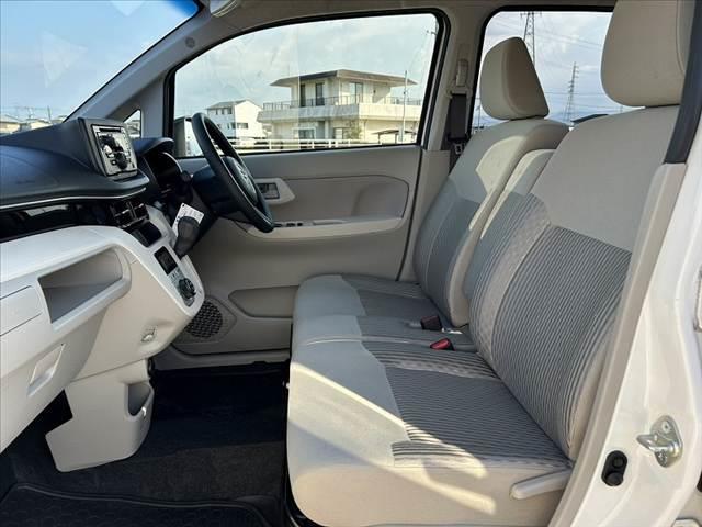 ムーヴ X SAIII 禁煙車 車検整備付 後期 オートハイビーム オートライト ETC アームレスト シートヒーター Aストップ 電格ミラー 純正CD チルトステア シートリフター Pガラス ベンチシート マット(17枚目)