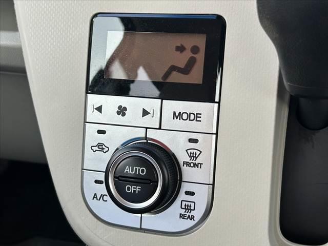 ムーヴ X SAIII 禁煙車 車検整備付 後期 オートハイビーム オートライト ETC アームレスト シートヒーター Aストップ 電格ミラー 純正CD チルトステア シートリフター Pガラス ベンチシート マット(24枚目)