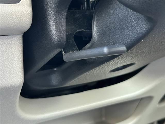 ムーヴ X SAIII 禁煙車 車検整備付 後期 オートハイビーム オートライト ETC アームレスト シートヒーター Aストップ 電格ミラー 純正CD チルトステア シートリフター Pガラス ベンチシート マット(25枚目)