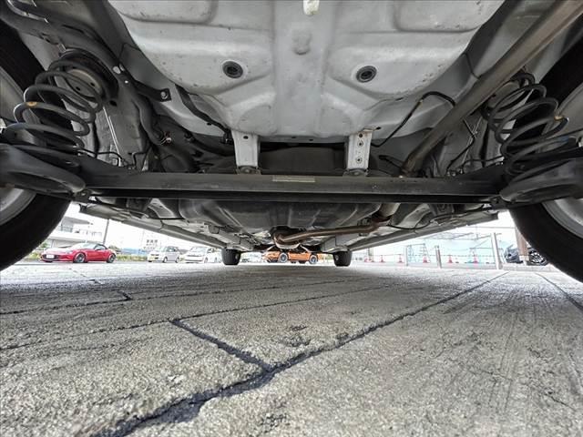 ミラ X 中期 車検整備付 社外CDオーディオ キーレス スペアキー プライバシーガラス ETC 電格ミラー社外13インチAW WSRSエアB ACソケット フロアマット ドアバイザー(40枚目)