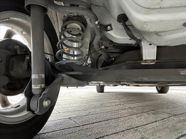 ミラ X 中期 車検整備付 社外CDオーディオ キーレス スペアキー プライバシーガラス ETC 電格ミラー社外13インチAW WSRSエアB ACソケット フロアマット ドアバイザー(41枚目)