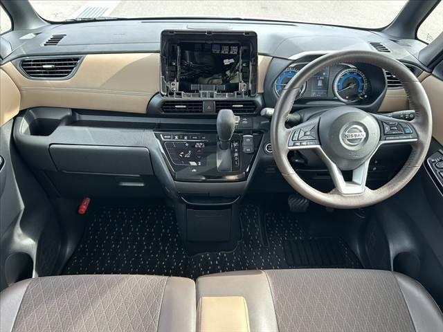 ルークス ハイウェイスター Gターボプロパイロットエディション 禁煙車 車検整備付 エマブレ プロパイロット アラビュー 両電スラ 茶コンビシート サーキュレーター Rロール 電子P Aブレーキホールド オートLED スマートキーX2 純正15AW チルトステア(2枚目)