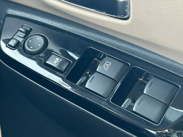 ルークス ハイウェイスター Gターボプロパイロットエディション 禁煙車 車検整備付 エマブレ プロパイロット アラビュー 両電スラ 茶コンビシート サーキュレーター Rロール 電子P Aブレーキホールド オートLED スマートキーX2 純正15AW チルトステア(25枚目)