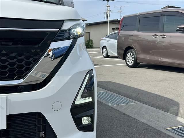 ルークス ハイウェイスター Gターボプロパイロットエディション 禁煙車 車検整備付 エマブレ プロパイロット アラビュー 両電スラ 茶コンビシート サーキュレーター Rロール 電子P Aブレーキホールド オートLED スマートキーX2 純正15AW チルトステア(31枚目)