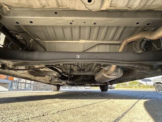 N-BOX Gホンダセンシング 禁煙車 ホンダセンシング Aクルコン Aハイビーム ETC 社外SDナビ BT ステリモ スマートキーX2 オートLED 電格ミラーウインカー プライバシーガラス 横滑り防止 チルトステア(42枚目)