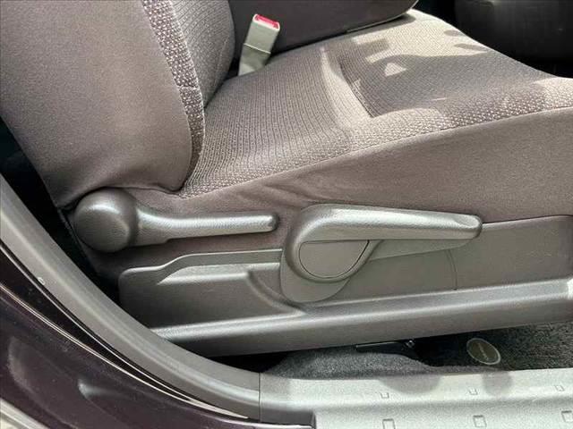 パッソ プラスハナ 禁煙 車検整備付 プロジェクターHIDヘッド フォグ スマートキー スペア 純正CD AAC 電格ミラーウインカー Pガラス チルトステア シートリフター ベンチシート 分割可倒式Rシート ETC(7枚目)