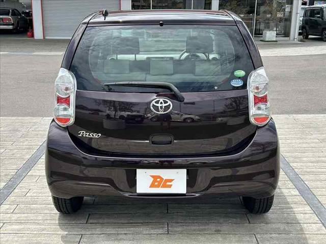 パッソ プラスハナ 禁煙 車検整備付 プロジェクターHIDヘッド フォグ スマートキー スペア 純正CD AAC 電格ミラーウインカー Pガラス チルトステア シートリフター ベンチシート 分割可倒式Rシート ETC(13枚目)