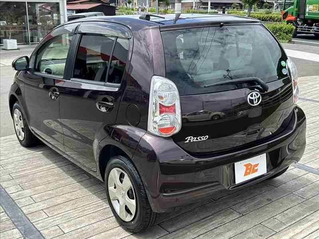 パッソ プラスハナ 禁煙 車検整備付 プロジェクターHIDヘッド フォグ スマートキー スペア 純正CD AAC 電格ミラーウインカー Pガラス チルトステア シートリフター ベンチシート 分割可倒式Rシート ETC(14枚目)