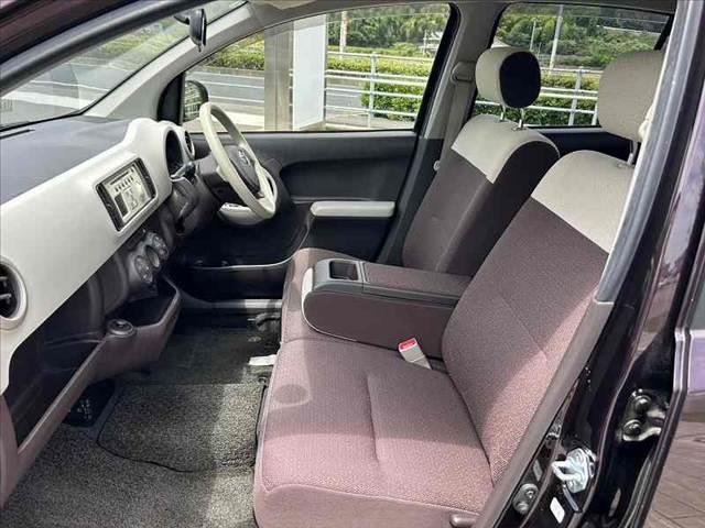 パッソ プラスハナ 禁煙 車検整備付 プロジェクターHIDヘッド フォグ スマートキー スペア 純正CD AAC 電格ミラーウインカー Pガラス チルトステア シートリフター ベンチシート 分割可倒式Rシート ETC(17枚目)