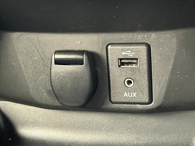 エクストレイル 20Xt エマージェンシーブレーキパッケージ Pアシスト クルコン Pバックドア オートLED アラビュー 純正SDナビ フルセグ BT ステリモ ETC スマートキー2 ルーフレール 純正17AW チルトステア シートリフター Fシートヒーター(35枚目)