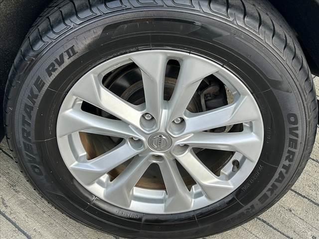 エクストレイル 20Xt エマージェンシーブレーキパッケージ Pアシスト クルコン Pバックドア オートLED アラビュー 純正SDナビ フルセグ BT ステリモ ETC スマートキー2 ルーフレール 純正17AW チルトステア シートリフター Fシートヒーター(44枚目)