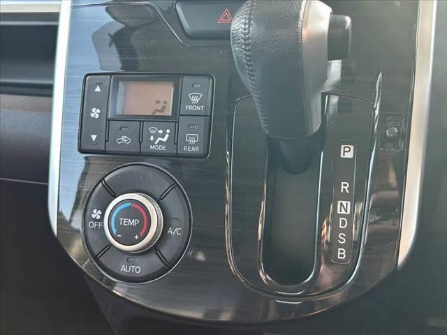 タント カスタムRS トップエディションSA 車検整備付 禁煙車 SA 両電 純正SDナビ フルセグ BT DVD Bカメラ スマートキー オートLED コンビシート エコアイドル チルトステア シートリフター 電格ミラーウインカー 純AW(5枚目)