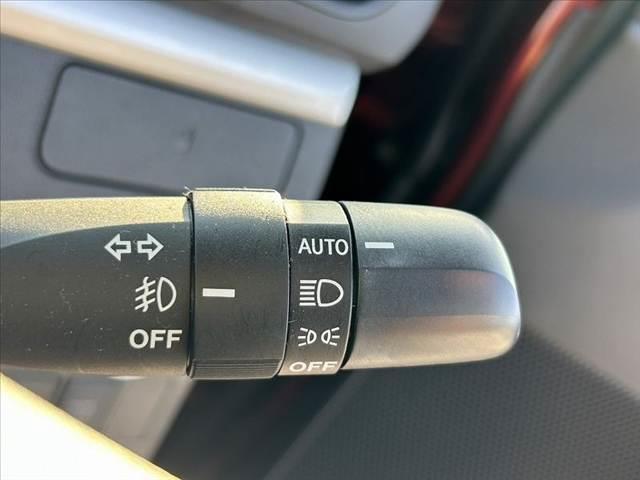 タント カスタムRS トップエディションSA 車検整備付 禁煙車 SA 両電 純正SDナビ フルセグ BT DVD Bカメラ スマートキー オートLED コンビシート エコアイドル チルトステア シートリフター 電格ミラーウインカー 純AW(6枚目)