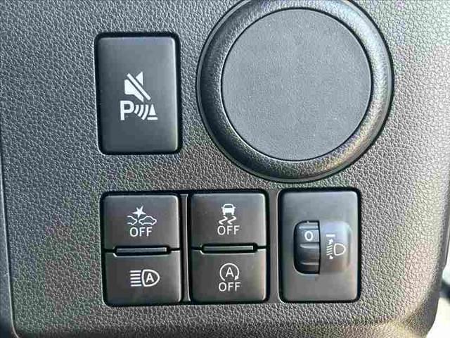 ミライース Ｌ　ＳＡＩＩＩ　禁煙車　ＳＡ３　ＦＲコーナーセンサー　ＡＴハイビーム　エコアイドル　キーレス　スペアキー　横滑り防止　ヘッドライトレベライザー　ＡＣソケ　ドアバイザー　Ｒガラス熱線　純正セキュリティ　ＷＳＲＳエアＢ（5枚目）