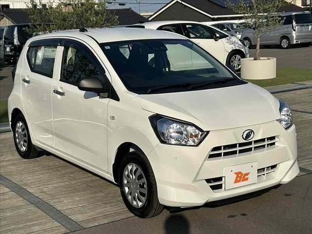 ミライース Ｌ　ＳＡＩＩＩ　禁煙車　ＳＡ３　ＦＲコーナーセンサー　ＡＴハイビーム　エコアイドル　キーレス　スペアキー　横滑り防止　ヘッドライトレベライザー　ＡＣソケ　ドアバイザー　Ｒガラス熱線　純正セキュリティ　ＷＳＲＳエアＢ（9枚目）