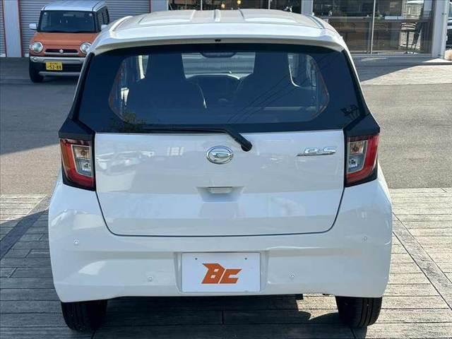 ミライース Ｌ　ＳＡＩＩＩ　禁煙車　ＳＡ３　ＦＲコーナーセンサー　ＡＴハイビーム　エコアイドル　キーレス　スペアキー　横滑り防止　ヘッドライトレベライザー　ＡＣソケ　ドアバイザー　Ｒガラス熱線　純正セキュリティ　ＷＳＲＳエアＢ（12枚目）