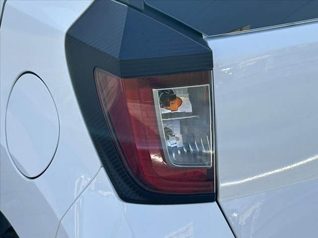 ミライース Ｌ　ＳＡＩＩＩ　禁煙車　ＳＡ３　ＦＲコーナーセンサー　ＡＴハイビーム　エコアイドル　キーレス　スペアキー　横滑り防止　ヘッドライトレベライザー　ＡＣソケ　ドアバイザー　Ｒガラス熱線　純正セキュリティ　ＷＳＲＳエアＢ（24枚目）