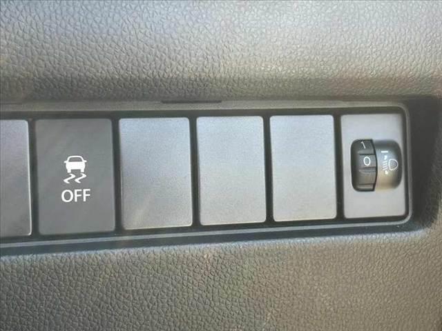 スイフト XG 禁煙車 車検整備付 純正SDナビ フルセグ BT DVD再生 シートヒーター スマートキー 電格ミラー ETC チルトステア シートリフター Pガラス オートエアコン 横滑り防止 マットバイザー(25枚目)