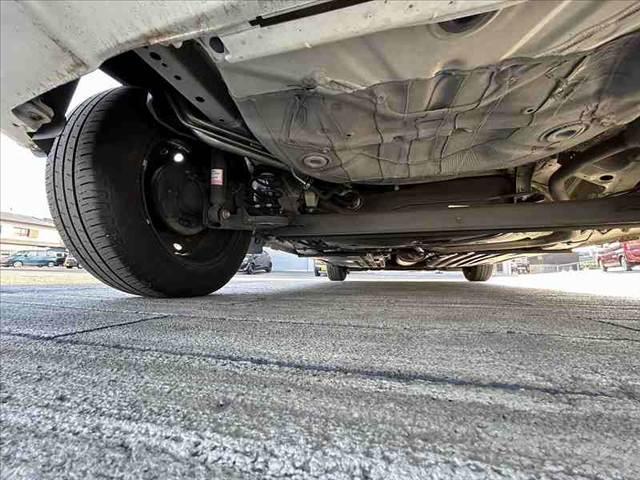 スイフト XG 禁煙車 車検整備付 純正SDナビ フルセグ BT DVD再生 シートヒーター スマートキー 電格ミラー ETC チルトステア シートリフター Pガラス オートエアコン 横滑り防止 マットバイザー(40枚目)