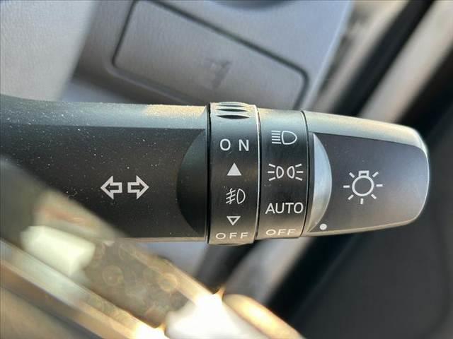 eKスペースカスタム カスタムT セーフティプラスエディション 後期 禁煙車 車検整備付 eアシスト クルコン 両電 オートLED アラビュー 純正メモリナビ フルセグ BT DVD ステリモ スマートキー Aストップ ETC シートヒーター サーキュレータ(7枚目)