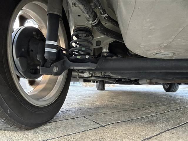 ソリオ ハイブリッドＭＸ　後期　禁煙車　車検整備付　セーフティサポート　Ａクルコン　Ａハイビーム　Ｒセンサー　純正ＳＤナビ　フルセグ　ＢＴ　ＤＶＤ　ステリモ　Ａストップ　スマートキーＸ２　シートヒーター　オートライト（46枚目）