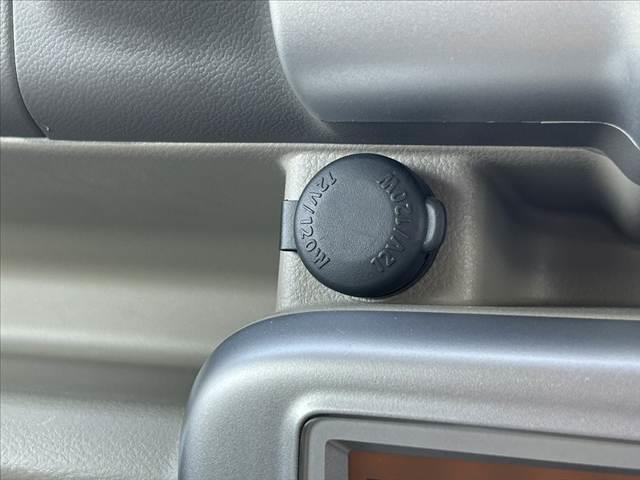 エブリイワゴン PZターボ 禁煙車 車検整備付 セーフティサポート Pセンサー Aハイビーム 電スラ ハイルーフ スマートキーX2 オートHID フォグ 電格ミラー ステリモ 純正14AW 横滑り防止 リアワイパー(25枚目)