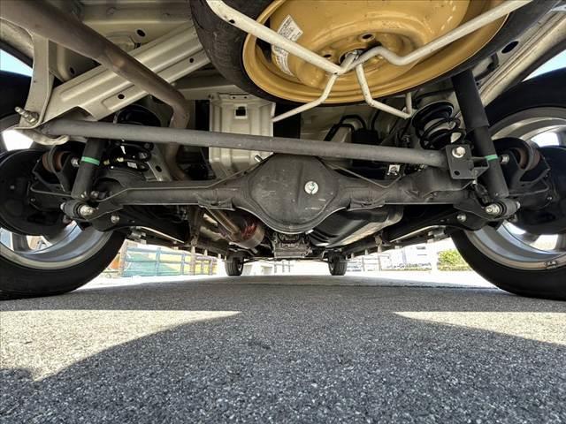 エブリイワゴン PZターボ 禁煙車 車検整備付 セーフティサポート Pセンサー Aハイビーム 電スラ ハイルーフ スマートキーX2 オートHID フォグ 電格ミラー ステリモ 純正14AW 横滑り防止 リアワイパー(39枚目)