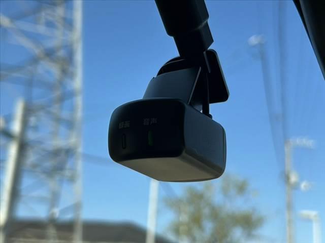 ルークス ハイウェイスター X 禁煙車 エマブレ ハンズフリー両電スラ アラビュー ドラレコ 純正7インチディスプレイ BT スマートキー オートLED Rロール Rテーブル Aストップ サーキュレーター チルトステア(27枚目)