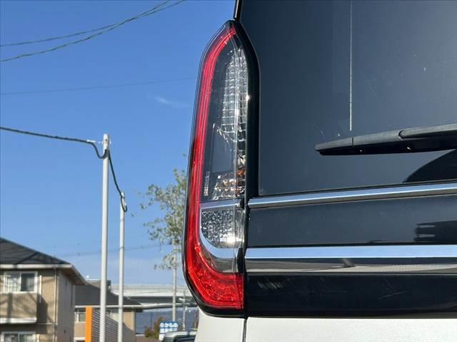 ルークス ハイウェイスター X 禁煙車 エマブレ ハンズフリー両電スラ アラビュー ドラレコ 純正7インチディスプレイ BT スマートキー オートLED Rロール Rテーブル Aストップ サーキュレーター チルトステア(36枚目)