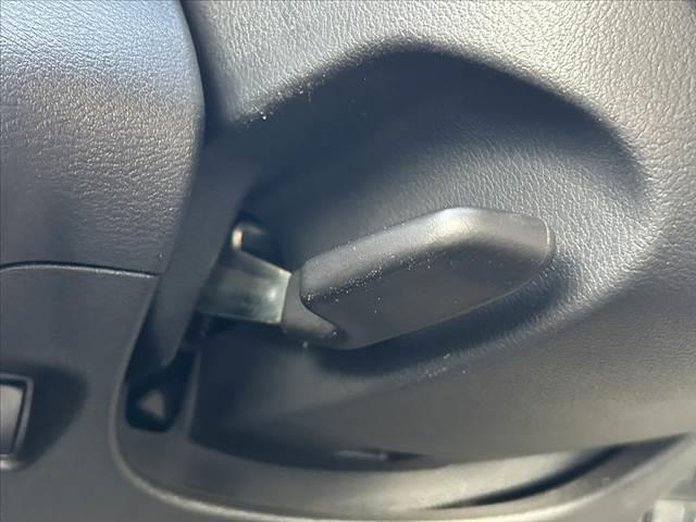 デイズ Ｓ　車検整備付　エマブレ　踏み間違え防止　ＦＲソナー　純正ＣＤオーディオ　電格ミラー　Ａストップ　オートライト　ヘッドライトレベライザー　ベンチシート　アームレスト　マットバイザー（24枚目）