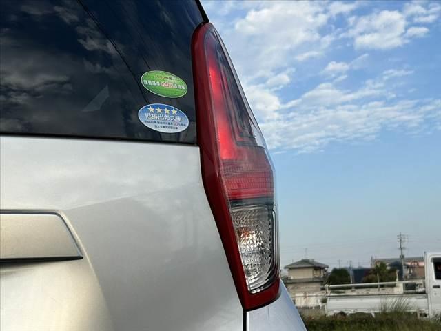 デイズ Ｓ　車検整備付　エマブレ　踏み間違え防止　ＦＲソナー　純正ＣＤオーディオ　電格ミラー　Ａストップ　オートライト　ヘッドライトレベライザー　ベンチシート　アームレスト　マットバイザー（33枚目）