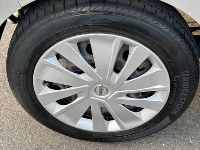 デイズ Ｓ　車検整備付　エマブレ　踏み間違え防止　ＦＲソナー　純正ＣＤオーディオ　電格ミラー　Ａストップ　オートライト　ヘッドライトレベライザー　ベンチシート　アームレスト　マットバイザー（36枚目）