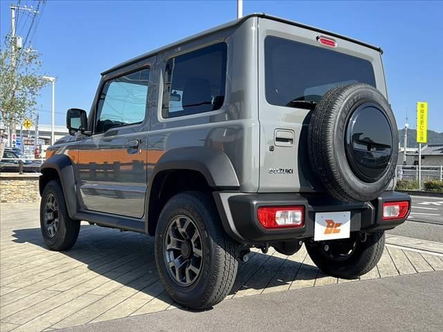 ジムニーシエラ ＪＬ　中期　禁煙車　車検整備付　４ＷＤ　５ＭＴ　ＪＣ用１５インチＡＷ　セーフティサポート　Ａハイビーム　Ｆシートヒーター　スマートキーＸ２　ＥＴＣ　電格ミラー＆ヒーター　フォグ　サイドカーテンエアＢ（13枚目）