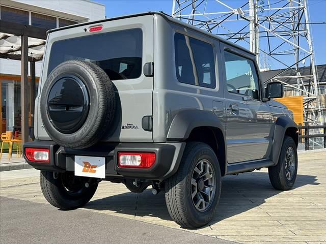 ジムニーシエラ ＪＬ　中期　禁煙車　車検整備付　４ＷＤ　５ＭＴ　ＪＣ用１５インチＡＷ　セーフティサポート　Ａハイビーム　Ｆシートヒーター　スマートキーＸ２　ＥＴＣ　電格ミラー＆ヒーター　フォグ　サイドカーテンエアＢ（15枚目）