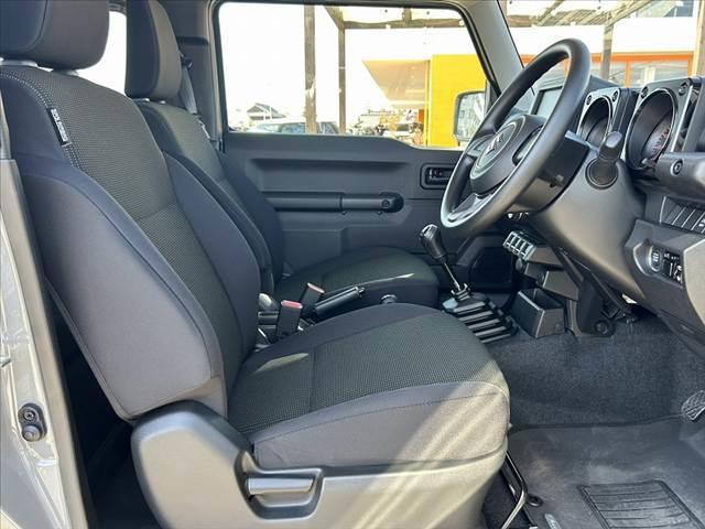 ジムニーシエラ ＪＬ　中期　禁煙車　車検整備付　４ＷＤ　５ＭＴ　ＪＣ用１５インチＡＷ　セーフティサポート　Ａハイビーム　Ｆシートヒーター　スマートキーＸ２　ＥＴＣ　電格ミラー＆ヒーター　フォグ　サイドカーテンエアＢ（16枚目）