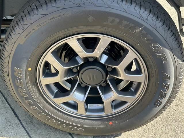 ジムニーシエラ ＪＬ　中期　禁煙車　車検整備付　４ＷＤ　５ＭＴ　ＪＣ用１５インチＡＷ　セーフティサポート　Ａハイビーム　Ｆシートヒーター　スマートキーＸ２　ＥＴＣ　電格ミラー＆ヒーター　フォグ　サイドカーテンエアＢ（35枚目）