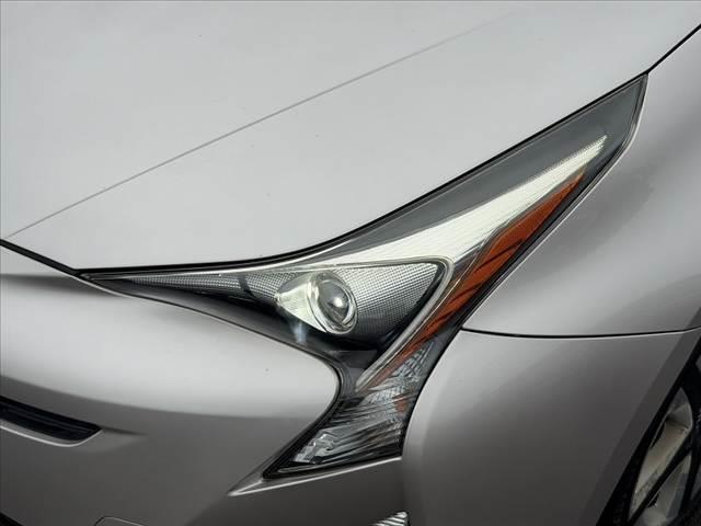 プリウス Sツーリングセレクション 禁煙車 車検整備付 セーフティセンスP オートLEDヘッド&フォグ 合皮シート Fシートヒーター Aクルコン Aハイビーム ETC 純正SDナビ 地デジ BT Bカメラ ステリモ チルトステア(35枚目)